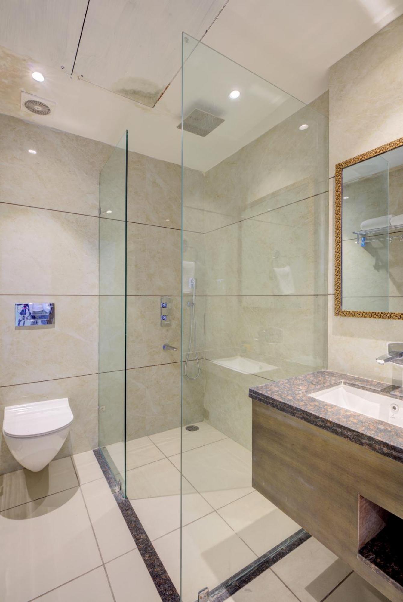 Luxe Resorts - Centrally Heated Air Conditioned Hotel In The Heart Of Kasauli Exterior foto
