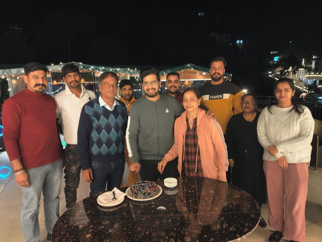 Luxe Resorts - Centrally Heated Air Conditioned Hotel In The Heart Of Kasauli Exterior foto